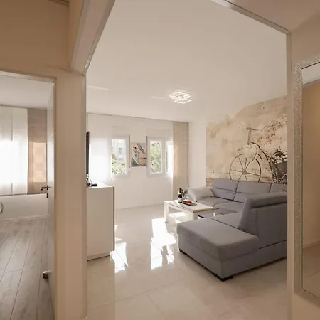 Casa Di Sagnia شقة زادار